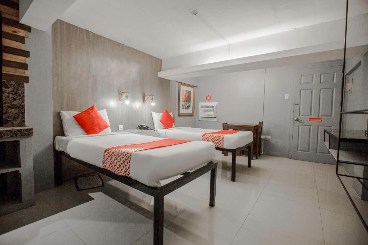 Super Oyo 134 The Bedstation Hotel Mandaluyong Buitenkant foto