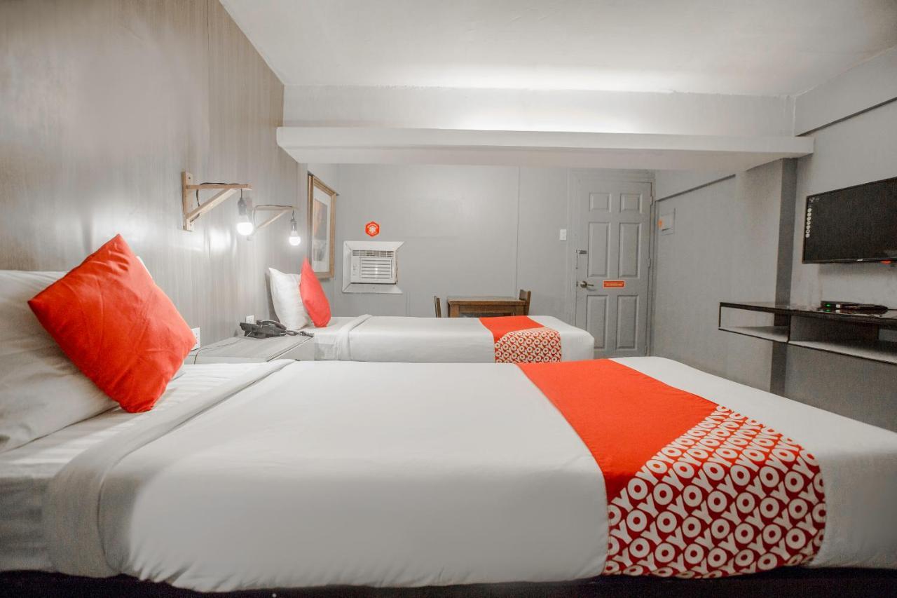 Super Oyo 134 The Bedstation Hotel Mandaluyong Buitenkant foto